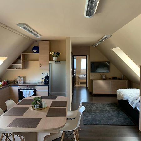 Robinson Szigete Apartment Balatonfured Exterior photo